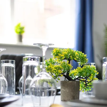 Stonecliffe 35 By Alt-stay - 3 Bed - Parking, Wifi & Full Kitchen - Contractors & Relocations - Weekly & Monthly Rates - Rates Direct, Search Alt-stay Vakantiehuis *