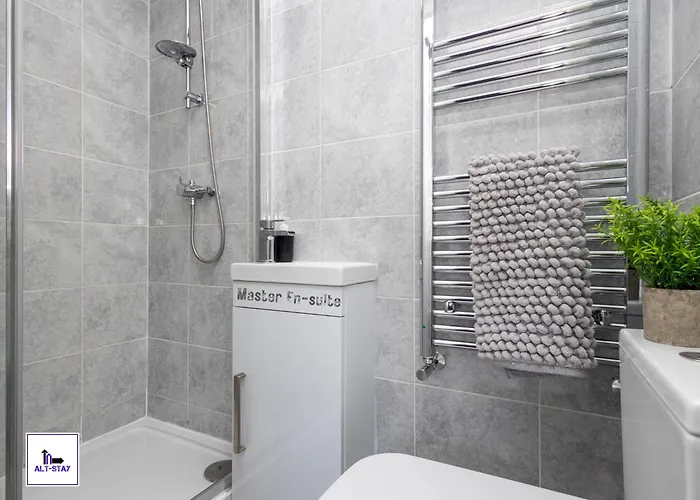 Holiday home Stonecliffe 35 By Alt-Stay Contractor Accommodation - 3 Bed Contractor Home With Parking, Wi-Fi & Full Kitchen - Ideal For Long Stays