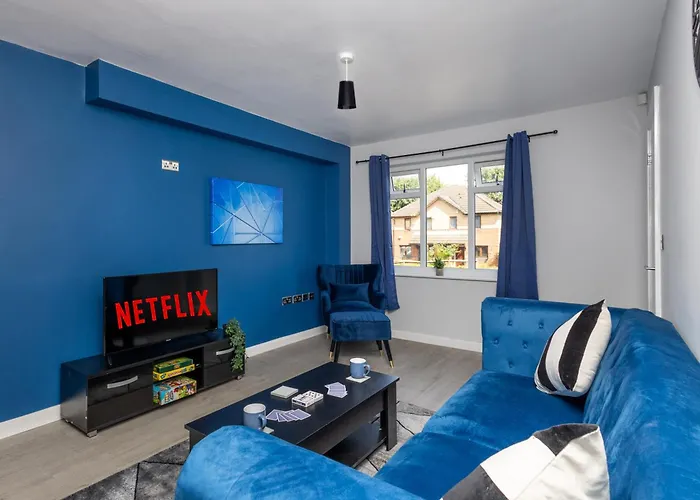 Stonecliffe 35 By Alt-Stay Contractor Accommodation - 3 Bed Contractor Home With Parking, Wi-Fi & Full Kitchen - Ideal For Long Stays Leeds (West Yorkshire)