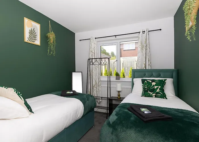 Holiday home Stonecliffe 35 By Alt-Stay Contractor Accommodation - 3 Bed Contractor Home With Parking, Wi-Fi & Full Kitchen - Ideal For Long Stays