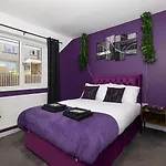 Holiday home Stonecliffe 35 By Alt-stay Contractor - 3 Bed Contractor With Parking, Wi-fi & Full Kitchen - Ideal For Long *