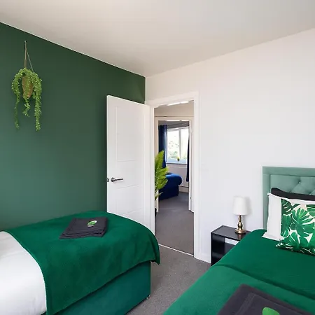 Stonecliffe 35 By Alt-stay - 3 Bed - Parking, Wifi & Full Kitchen - Contractors & Relocations - Weekly & Monthly Rates - Rates Direct, Search Alt-stay Dom wakacyjny *